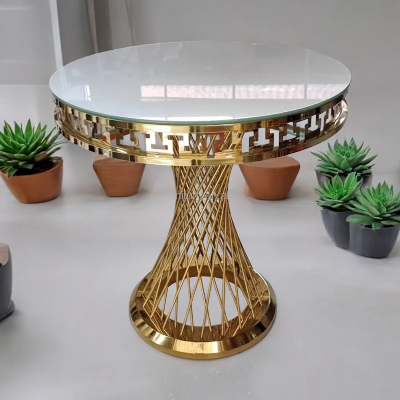 Cake Table Setup
